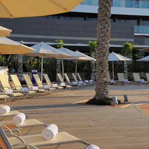 *** Otel Park By Radisson Yas Island Birleşik Arap Emirlikleri